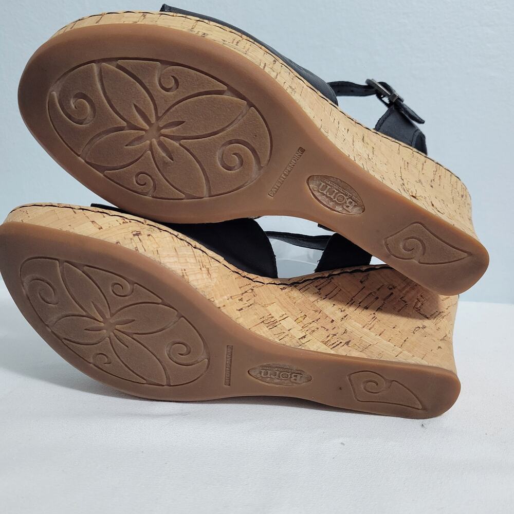 Born Agnio Women's Black Leather Cork Wedge Sandals Size 9M 81825-2788 - Picture 4 of 6